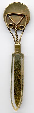  This bookmark was made in Europe, possibly France. The top is a hand painted porcelain medallion with a couple in 18th century garb. It is a brass bookmark with a dore finish. The date is 1870 - 1900.  