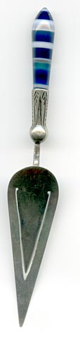 This bookmark was made in Birmingham England by Chrisford and Norris. It has a blue and white banded agate handle and is in the shape of a trowel.