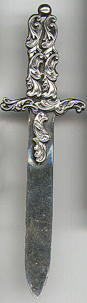 This bookmark was made in the US between 1900 and 1920. It is marked Sterling and the number 1853. The manufacturer is unknown.