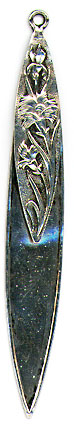 This bookmark was made in France around 1900 - 1910. It is unmarked but was tested to be sterling. The top blade has a picture of Iris flowers. 