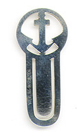 This bookmark was made in the US by R. Blackington. It is marked with the makers hallmark and Sterling. the top is a figural anchor. The date is 1950 - 1960.