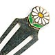 This bookmark was made in Holland by an unknown manufacturer. It is marked with two Dutch hallmarks. The top of the bookmark is an enamel figural of a daisy flower. The date is 1920 - 1930.